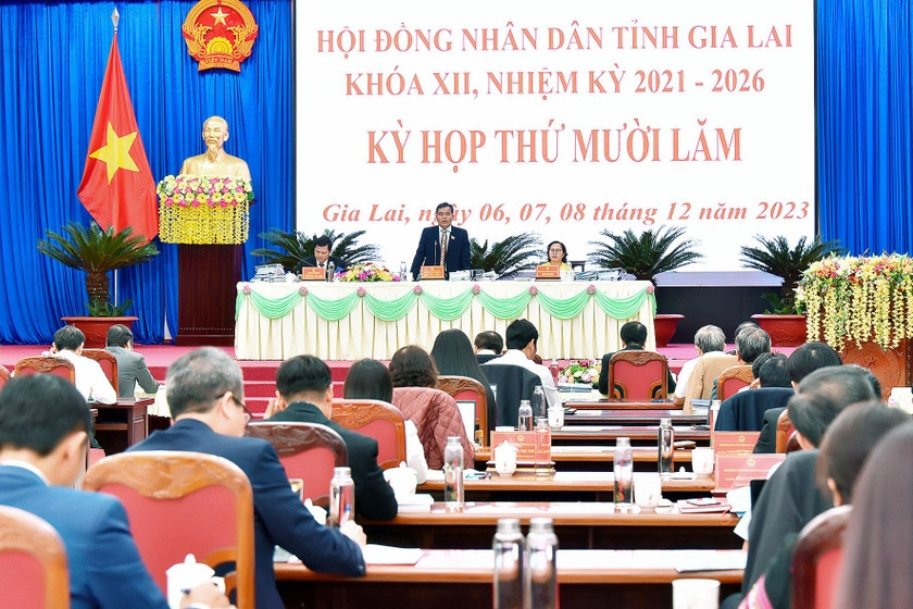 Quang cảnh kỳ họp thứ 15 HĐND tỉnh khóa XII, nhiệm kỳ 2021-2026. Ảnh: Đức Thụy