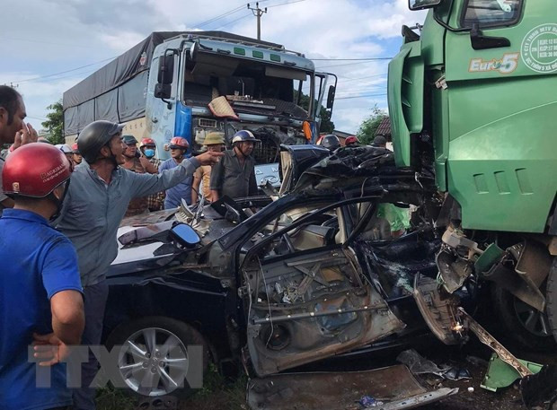 Hiện trường vụ tai nạn khiến 3 thành viên Hoàng Anh Gia Lai tử nạn. (Ảnh: TTXVN phát) Hiện trường vụ tai nạn khiến 3 thành viên Hoàng Anh Gia Lai tử nạn. (Ảnh: TTXVN phát)