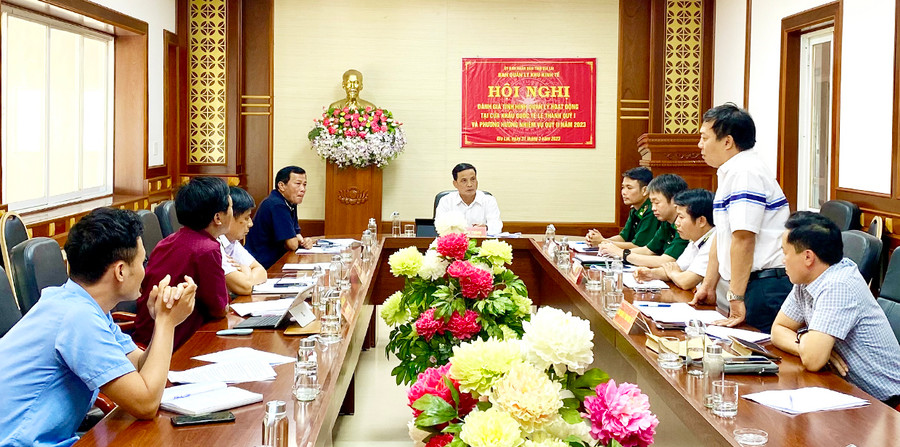 Quang cảnh Hội nghị đánh giá tình hình quản lý khu vực Cửa khẩu Quốc tế Lệ Thanh quý I-2023. Ảnh Hà Duy Quang cảnh Hội nghị đánh giá tình hình quản lý khu vực Cửa khẩu Quốc tế Lệ Thanh quý I-2023. Ảnh Hà Duy