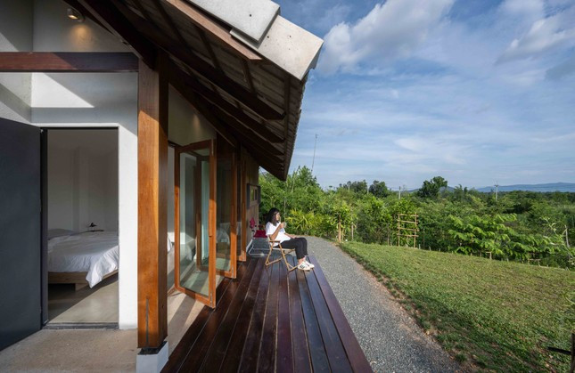 Về cơ bản, đây là một không gian sống nhỏ nhưng có nhiều lợi thế. Dễ dàng để giữ sạch sẽ và bảo trì, tiết kiệm chi phí và có được không gian sống hiếm ai có được. Về cơ bản, đây là một không gian sống nhỏ nhưng có nhiều lợi thế. Dễ dàng để giữ sạch sẽ và bảo trì, tiết kiệm chi phí và có được không gian sống hiếm ai có được.