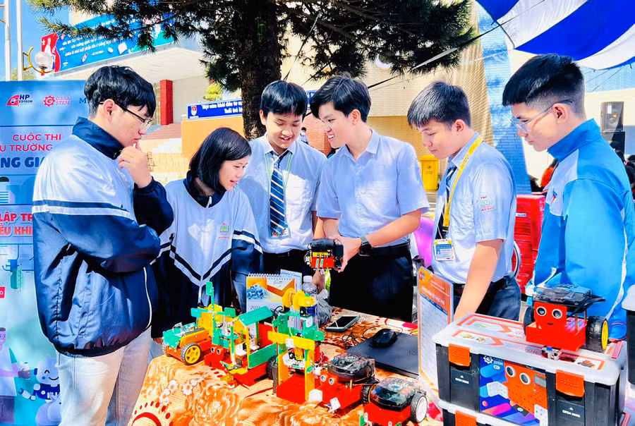 Các tổ chức Đoàn-Hội thường xuyên tổ chức cuộc thi sáng tạo giúp ĐVTN thỏa mãn niềm đam mê nghiên cứu. Ảnh: P.L