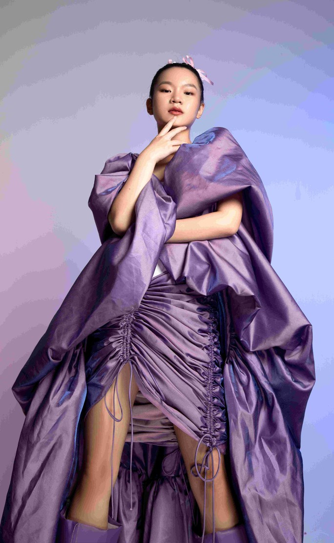 Mẫu nhí say cô Tâm như điếu đổ là ai? - Ảnh 1. Mẫu teen đầy thu hút Bùi Huỳnh Trâm Anh