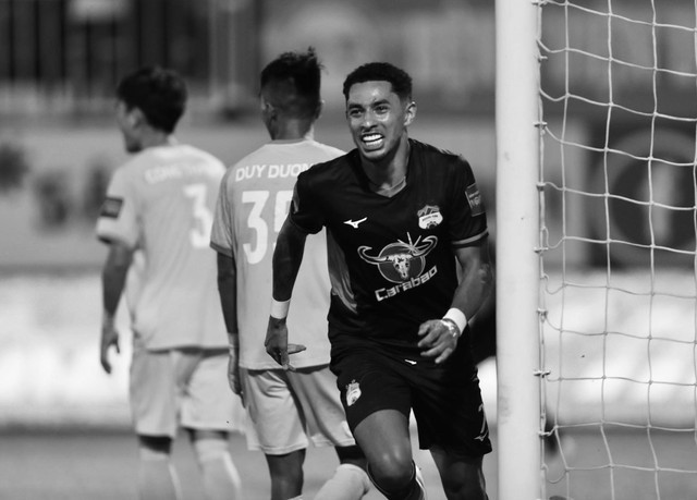 Bầu Đức chỉ đạo CLB HAGL lo hậu sự chu đáo cho 3 thành viên tử nạn - Ảnh 2. Cầu thủ Paolo