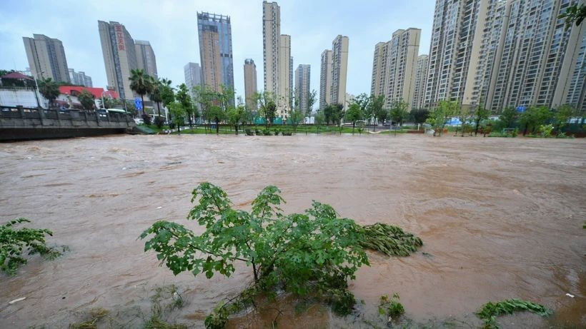 Mực nước sông dâng cao sau những trận mưa lớn tại tỉnh Hồ Nam, Trung Quốc. Ảnh: THX Mực nước sông dâng cao sau những trận mưa lớn tại tỉnh Hồ Nam, Trung Quốc. Ảnh: THX