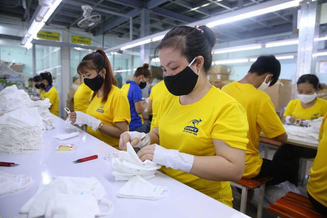 Những khoản tiền lương, trợ cấp nào sẽ tăng theo lương tối thiểu vùng? ảnh 1