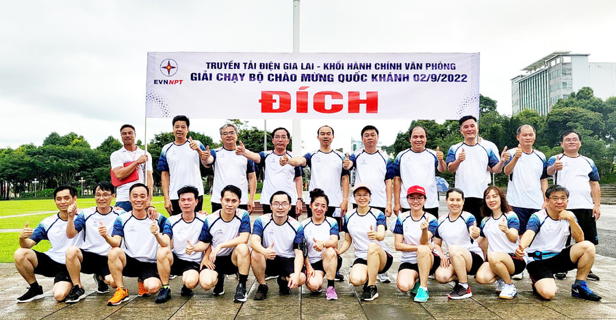 Phong trào chạy bộ của Truyền tải điện Gia Lai có bước phát triển nhanh chỉ trong thời gian ngắn (ảnh đơn vị cung cấp). Phong trào chạy bộ của Truyền tải điện Gia Lai có bước phát triển nhanh chỉ trong thời gian ngắn (ảnh đơn vị cung cấp).