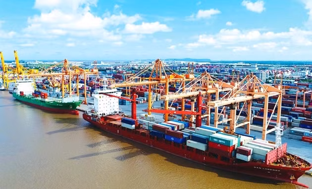 Phân cấp thẩm quyền dừng hoạt động cơ sở phá dỡ tàu biển cho Cục Hàng hải Việt Nam (ảnh minh họa) Phân cấp thẩm quyền dừng hoạt động cơ sở phá dỡ tàu biển cho Cục Hàng hải Việt Nam (ảnh minh họa)