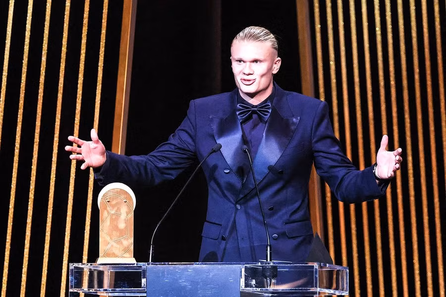 Haaland tại lễ trao giải.Ảnh: AFP