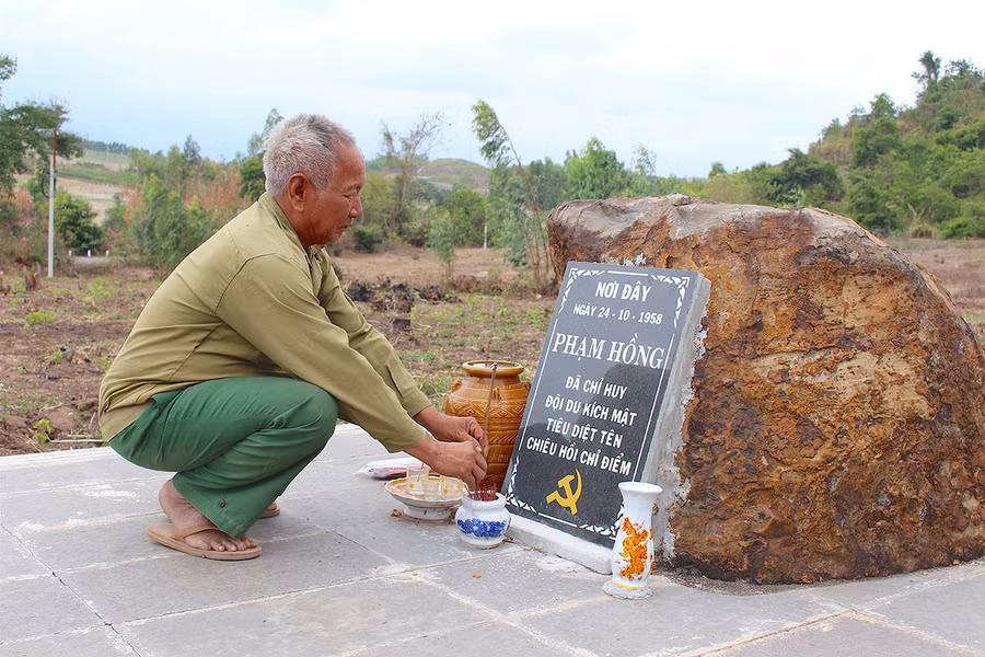Di tích Địa điểm đồng chí Phạm Hồng đã chỉ huy Đội du kích mật tiêu diệt kẻ địch tại thôn 2, xã Kông Yang, huyện Kông Chro. Ảnh: Mộc Trà