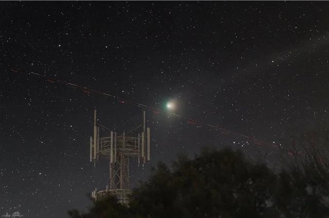 Sao chổi luôn ẩn chứa nhiều điều kỳ thú với người yêu thiên văn