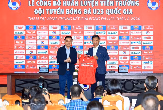 HLV Hoàng Anh Tuấn được lựa chọn dẫn dắt U23 Việt Nam tham dự Giải U23 châu Á 2024