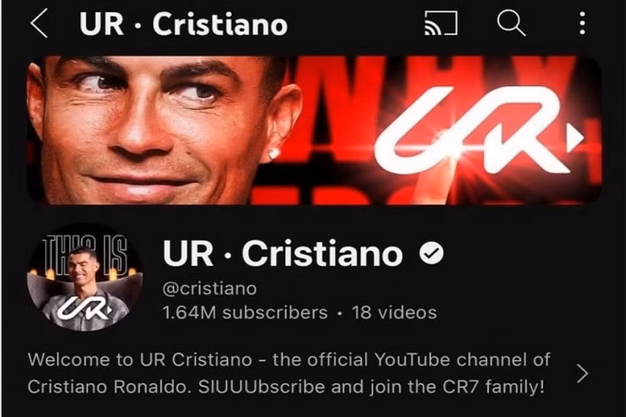 Cristiano Ronaldo đã tạo nên cơn sốt khi ra mắt kênh Youtube và nhanh chóng thiết lập nên kỷ lục vô tiền khoáng hậu. Cristiano Ronaldo đã tạo nên cơn sốt khi ra mắt kênh Youtube và nhanh chóng thiết lập nên kỷ lục vô tiền khoáng hậu.