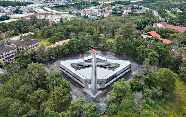 Không gian xanh ở Trường ĐH Đà Lạt. Ảnh A.T Không gian xanh ở Trường ĐH Đà Lạt. Ảnh A.T