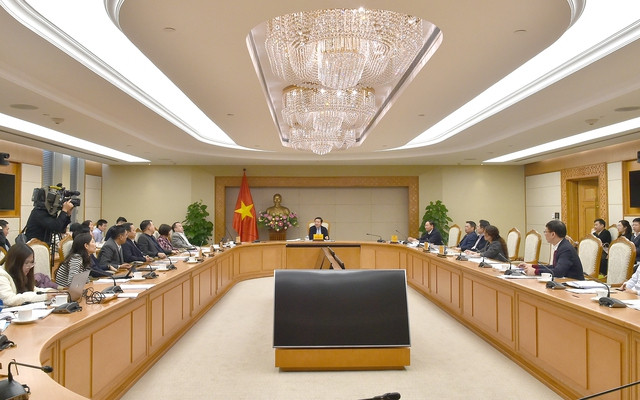 Phó Thủ tướng Trần Hồng Hà: Luật Đất đai (sửa đổi) sẽ góp phần giải quyết nhiều tồn tại, vướng mắc hiện nay về quản lý đất đai; đồng thời góp phần kiến tạo cho sự phát triển sắp tới với tư duy, quan điểm mới và đột phá - Ảnh: VGP/Đình Hải Phó Thủ tướng Trần Hồng Hà: Luật Đất đai (sửa đổi) sẽ góp phần giải quyết nhiều tồn tại, vướng mắc hiện nay về quản lý đất đai; đồng thời góp phần kiến tạo cho sự phát triển sắp tới với tư duy, quan điểm mới và đột phá - Ảnh: VGP/Đình Hải