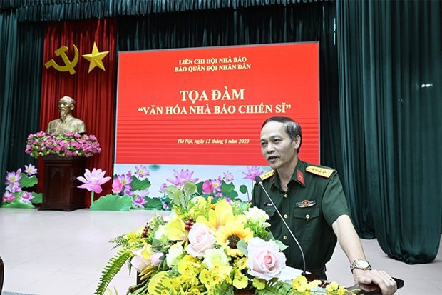 Đại tá Lê Ngọc Long phát biểu tại tọa đàm.(Ảnh: CTV/Vietnam+) Đại tá Lê Ngọc Long phát biểu tại tọa đàm.(Ảnh: CTV/Vietnam+)