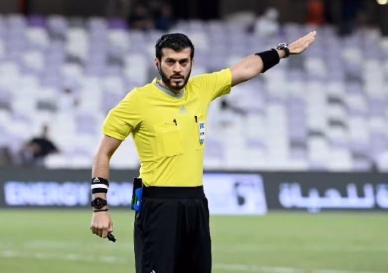 Trọng tài Omar Al Ali sẽ bắt chính trận Iraq-Việt Nam. Trọng tài Omar Al Ali sẽ bắt chính trận Iraq-Việt Nam.