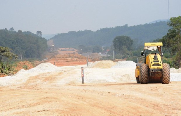 Đến nay công tác giải phóng mặt bằng Cao tốc Bắc-Nam đã hoàn thành và bàn giao khoảng 653/721,25km (đạt khoảng 90,5%). (Ảnh: Việt Hùng/Vietnam+) Đến nay công tác giải phóng mặt bằng Cao tốc Bắc-Nam đã hoàn thành và bàn giao khoảng 653/721,25km (đạt khoảng 90,5%). (Ảnh: Việt Hùng/Vietnam+)