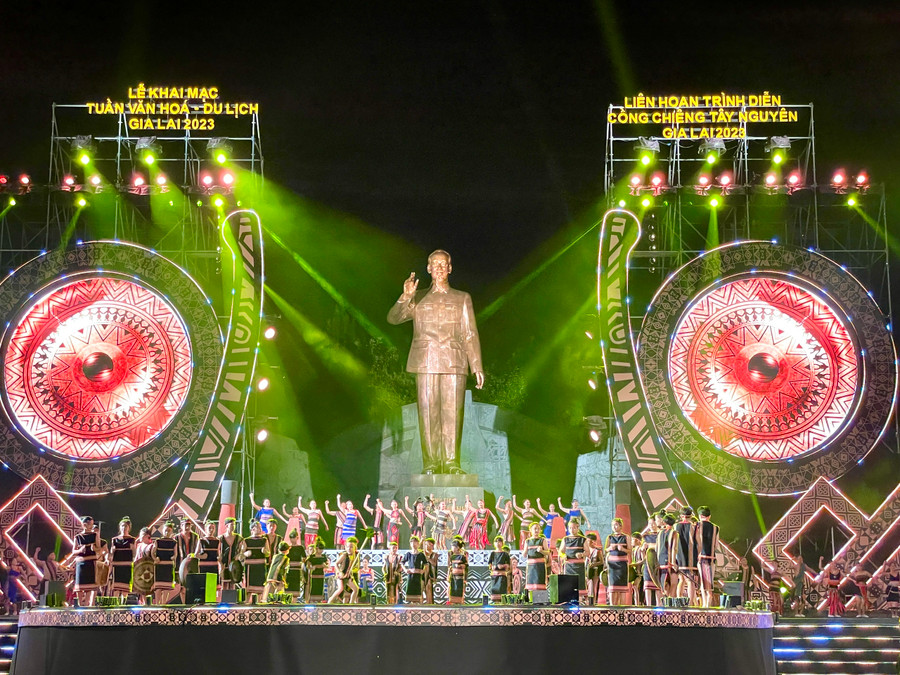 Festival Cồng chiêng năm 2023 là một trong những sự kiện văn hóa quy mô được tỉnh Gia Lai tổ chức thành công. Ảnh: Phương Duyên Festival Cồng chiêng năm 2023 là một trong những sự kiện văn hóa quy mô được tỉnh Gia Lai tổ chức thành công. Ảnh: Phương Duyên
