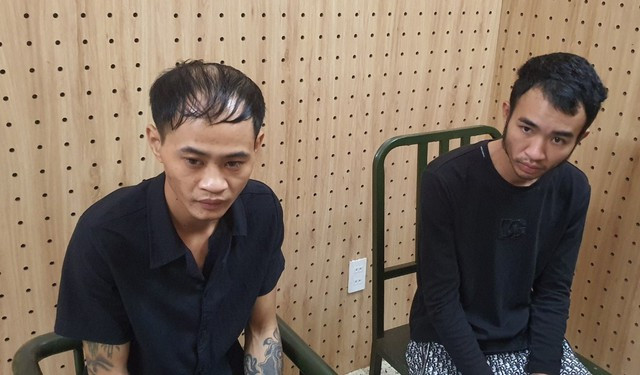 2 đối tượng bị bắt giữ 2 đối tượng bị bắt giữ