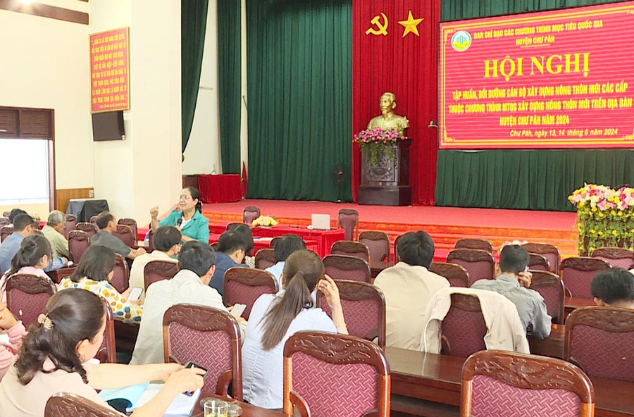 Quang cảnh lớp tập huấn. Ảnh: Linh Chi Quang cảnh lớp tập huấn. Ảnh: Linh Chi