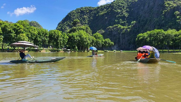 Đối với du khách, Ninh Bình mang đến những trải nghiệm hết sức ngoạn mục. (Ảnh: Đỗ Huy/Vietnam+)