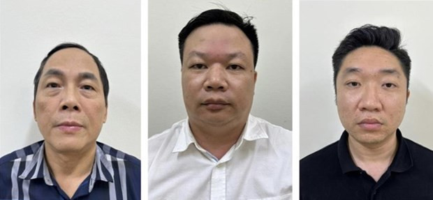 Các đối tượng (từ trái qua phải): Hoàng Quốc Hùng, Lương Nhân Hoà, Nguyễn Đình Cảnh. (Nguồn: Bộ Công an) Các đối tượng (từ trái qua phải): Hoàng Quốc Hùng, Lương Nhân Hoà, Nguyễn Đình Cảnh. (Nguồn: Bộ Công an)