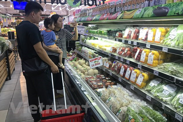 Các chuyên gia cảnh báo mặc dù lãi suất giảm nhưng không thể chủ quan với lạm phát. (Ảnh: Vietnam+) Các chuyên gia cảnh báo mặc dù lãi suất giảm nhưng không thể chủ quan với lạm phát. (Ảnh: Vietnam+)