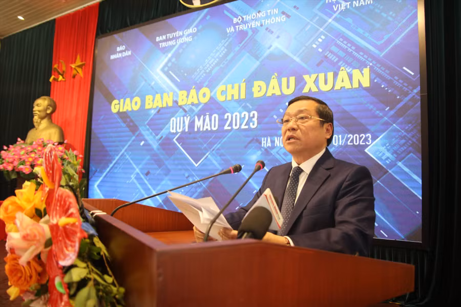 Ông Lại Xuân Môn - Phó Trưởng Ban Thường trực Ban Tuyên giáo Trung ương phát biểu tại Hội nghị. Ảnh: T.Vương