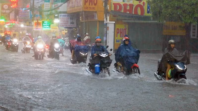 Mưa lớn cục bộ có thể gây ngập úng tại các vùng trũng, thấp, lũ quét trên các sông, suối nhỏ, sạt lở đất trên sườn dốc (ảnh minh họa, nguồn NDO)