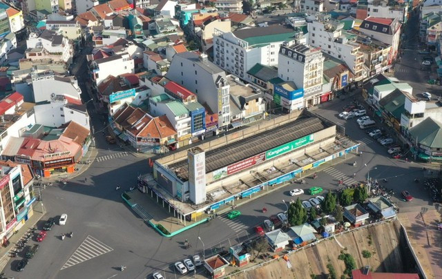 Đà Lạt chọn 3 mô hình phát triển kinh tế đêm - Ảnh 3. Khu vực khu Hòa Bình sẽ tổ chức mô hình tuyến phố đêm. Ảnh: G.B