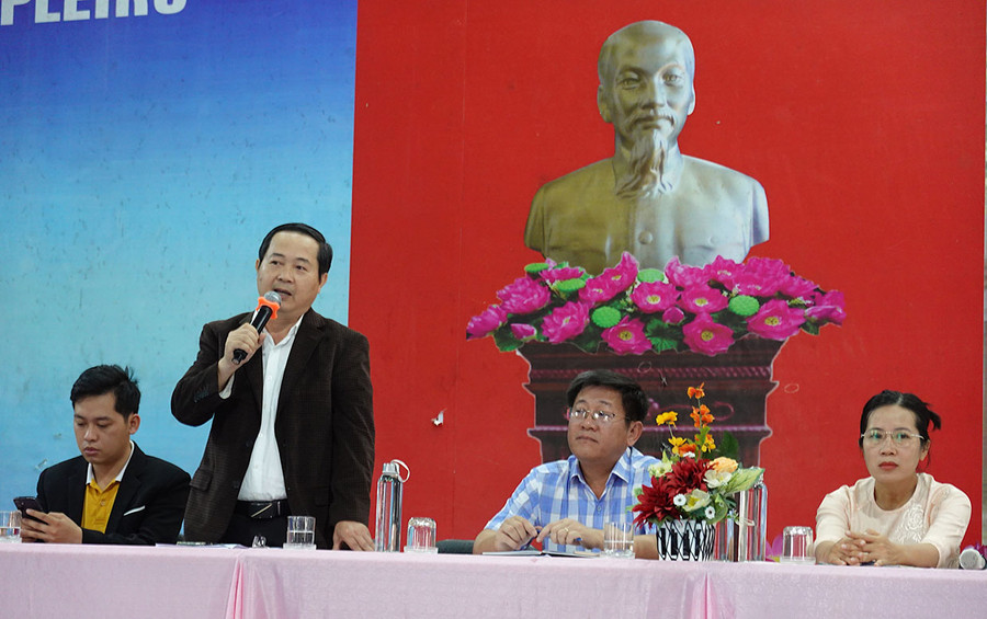 Giám đốc Công ty Du lịch Cao Nguyên Việt Hà Trọng Hải đánh giá cao việc Trường THPT Pleiku mời doanh nghiệp cùng tham gia vào hoạt động trải nghiệm-hướng nghiệp cho học sinh. Ảnh: M.T Giám đốc Công ty Du lịch Cao Nguyên Việt Hà Trọng Hải đánh giá cao việc Trường THPT Pleiku mời doanh nghiệp cùng tham gia vào hoạt động trải nghiệm-hướng nghiệp cho học sinh. Ảnh: M.T