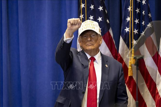 Cựu Tổng thống Mỹ Donald Trump phát biểu trong cuộc vận động tranh cử ở Indianola, bang Iowa ngày 14/1/2024. Ảnh: AFP/TTXVN