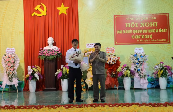 Ông Bùi Hồng Quý được chỉ định làm Bí thư Huyện ủy Ea Súp.