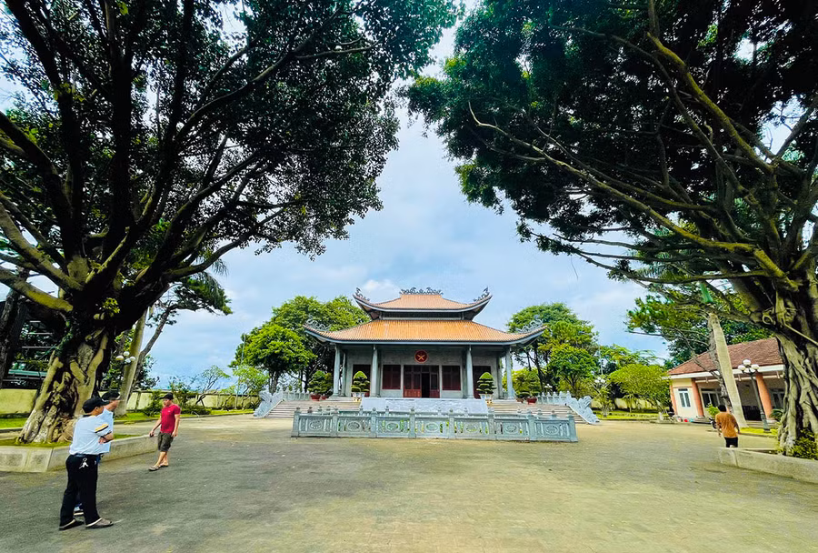 Đền tưởng niệm liệt sĩ Hội Phú (tổ 3, phường Hội Phú, TP. Pleiku). Ảnh: T.D