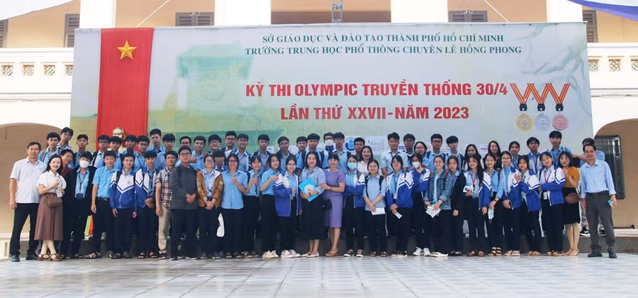 Trường THPT chuyên Hùng Vương Gia Lai đạt 48 huy chương tại kỳ thi Olympic truyền thống 30-4 lần thứ 27 Ảnh: Quang Trương