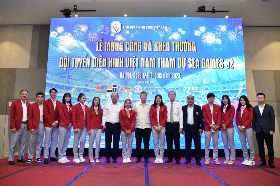 Đội điền kinh Việt Nam. Ảnh: Trường Hiếu Đội điền kinh Việt Nam. Ảnh: Trường Hiếu