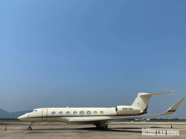 Chuyên cơ riêng của tỉ phú Bill Gates Chuyên cơ riêng của tỉ phú Bill Gates