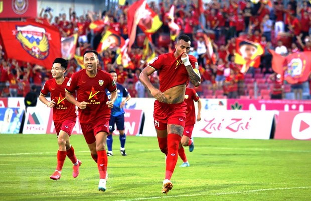 Niềm vui của các cầu thủ Hồng Lĩnh Hà Tĩnh. (Ảnh: Phan Quân/TTXVN) Niềm vui của các cầu thủ Hồng Lĩnh Hà Tĩnh. (Ảnh: Phan Quân/TTXVN)