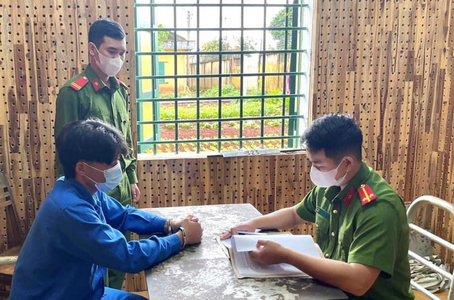 Cơ quan điều tra làm việc với Huỳnh Bá Minh