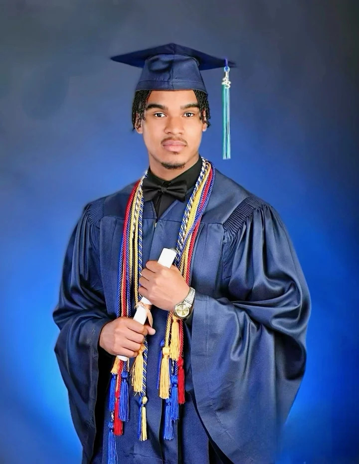 Dennis Barnes đã nhận được hơn 9 triệu USD (hơn 200 tỷ đồng) từ các suất học bổng thuộc các trường đại học trên toàn nước Mỹ. (Ảnh: The Guardian) Dennis Barnes đã nhận được hơn 9 triệu USD (hơn 200 tỷ đồng) từ các suất học bổng thuộc các trường đại học trên toàn nước Mỹ. (Ảnh: The Guardian)