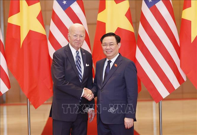 Chủ tịch Quốc hội Vương Đình Huệ hội kiến Tổng thống Hoa Kỳ Joe Biden.