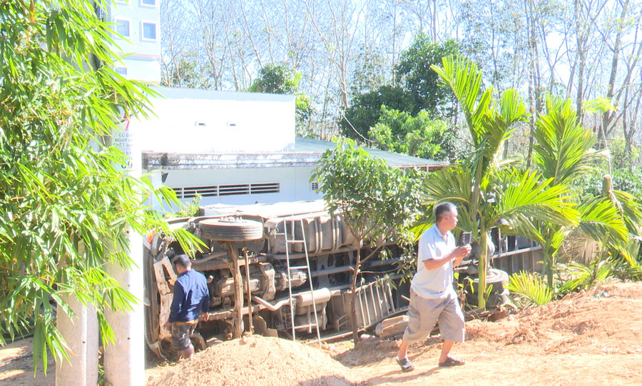 Hiện trường vụ tai nạn. Ảnh: XL