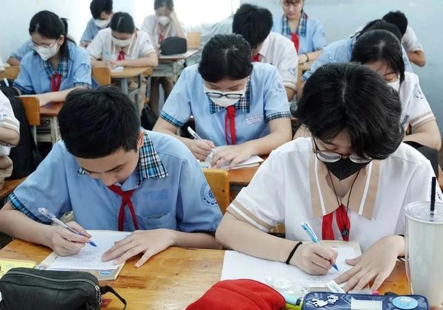 Phụ huynh cần thấu hiểu rằng dù kết quả học tập như thế nào thì đó cũng là những thành quả, nỗ lực của con em mình. ẢNH MINH HỌA: ĐÀO NGỌC THẠCH