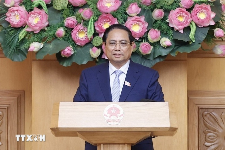 Thủ tướng Phạm Minh Chính giao nhiệm vụ cho các Phó Thủ tướng, Bộ trưởng vừa được Quốc hội phê chuẩn, bổ nhiệm. (Ảnh: Dương Giang/TTXVN) Thủ tướng Phạm Minh Chính giao nhiệm vụ cho các Phó Thủ tướng, Bộ trưởng vừa được Quốc hội phê chuẩn, bổ nhiệm. (Ảnh: Dương Giang/TTXVN)