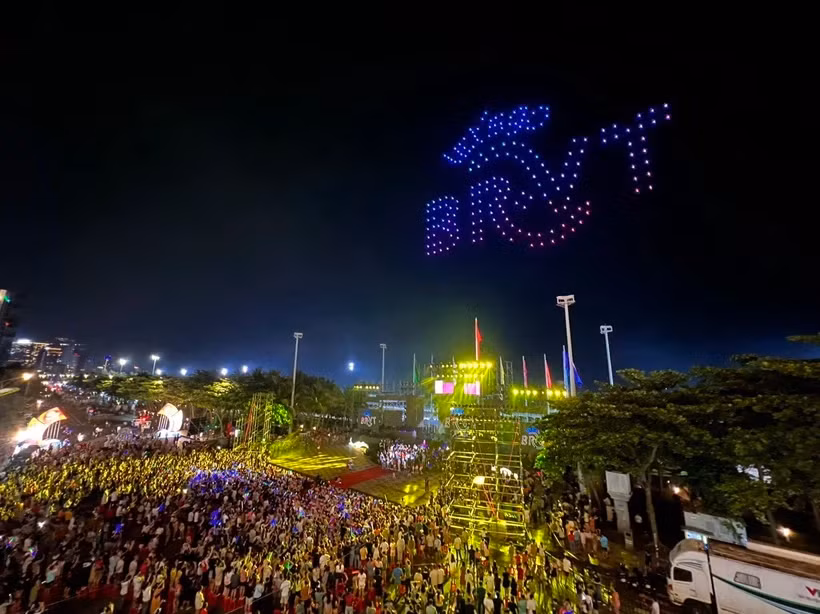 Màn trình diễn trong chương khai mạc Tuần lễ Du lịch Bà Rịa-Vũng Tàu. (Ảnh: Huỳnh Sơn/TTXVN) Màn trình diễn trong chương khai mạc Tuần lễ Du lịch Bà Rịa-Vũng Tàu. (Ảnh: Huỳnh Sơn/TTXVN)