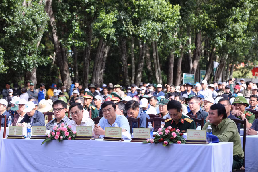 Lãnh đạo tỉnh và TP Đà Lạt dự lễ phát động