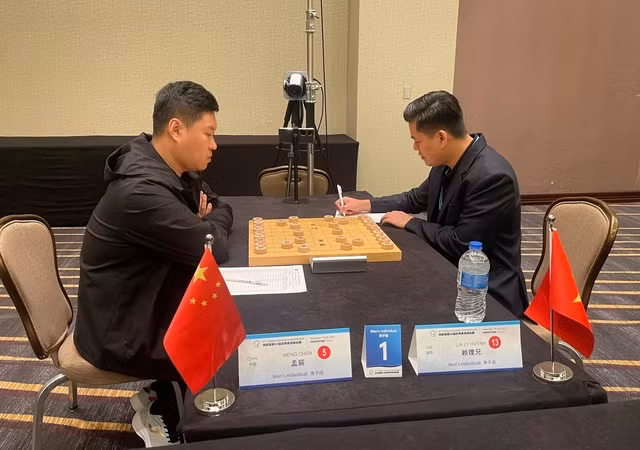 Lại Lý Huynh giành ngôi quán quân cờ nhanh, á quân cờ tiêu chuẩn thế giới 2023