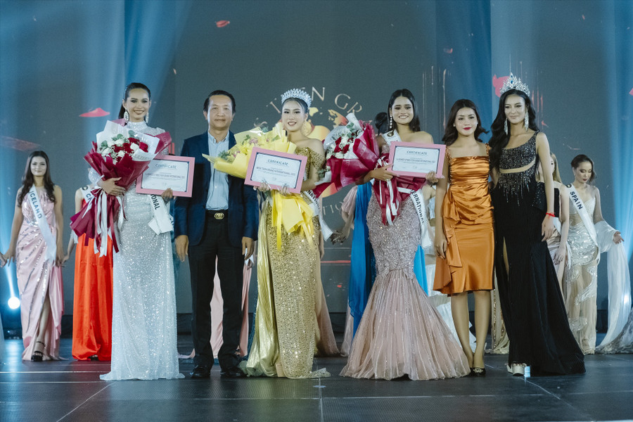 Nguyễn Trang Nguyệt Minh đăng quang &quot;Miss Teen Grand International 2023&quot;. Ảnh: Nhân vật cung cấp
