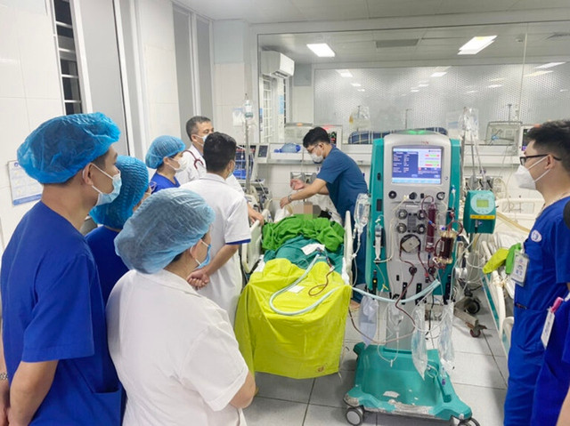 2 người bệnh ngộ độc khí nhập viện trong tình trạng nguy kịch. Ảnh: Bệnh viện cung cấp