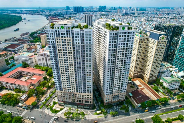 Hiện trạng khu đất 39-39B Bến Vân Đồn. Ảnh: Duy Anh. Hiện trạng khu đất 39-39B Bến Vân Đồn. Ảnh: Duy Anh.